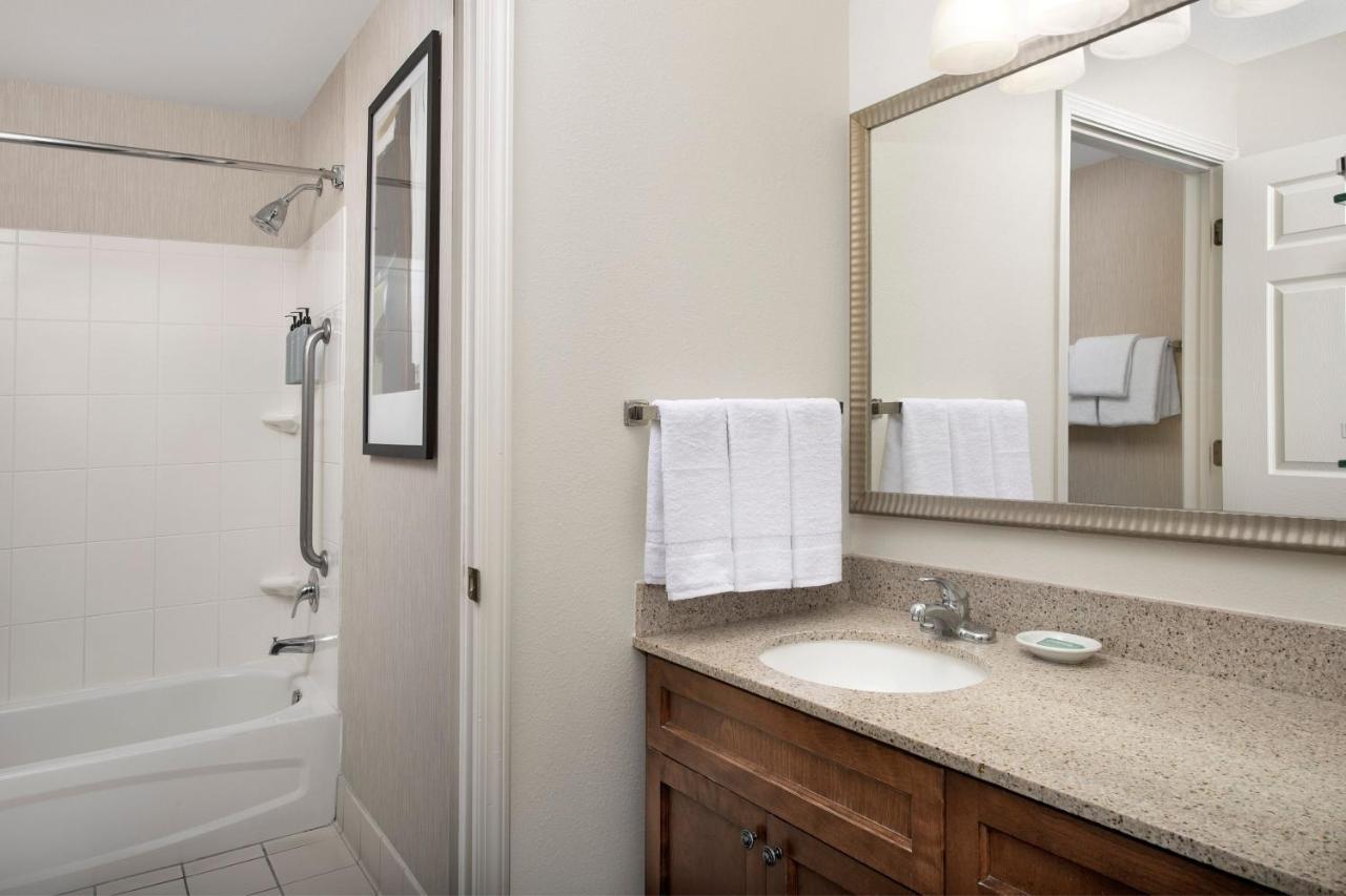 Residence Inn Chico Extérieur photo