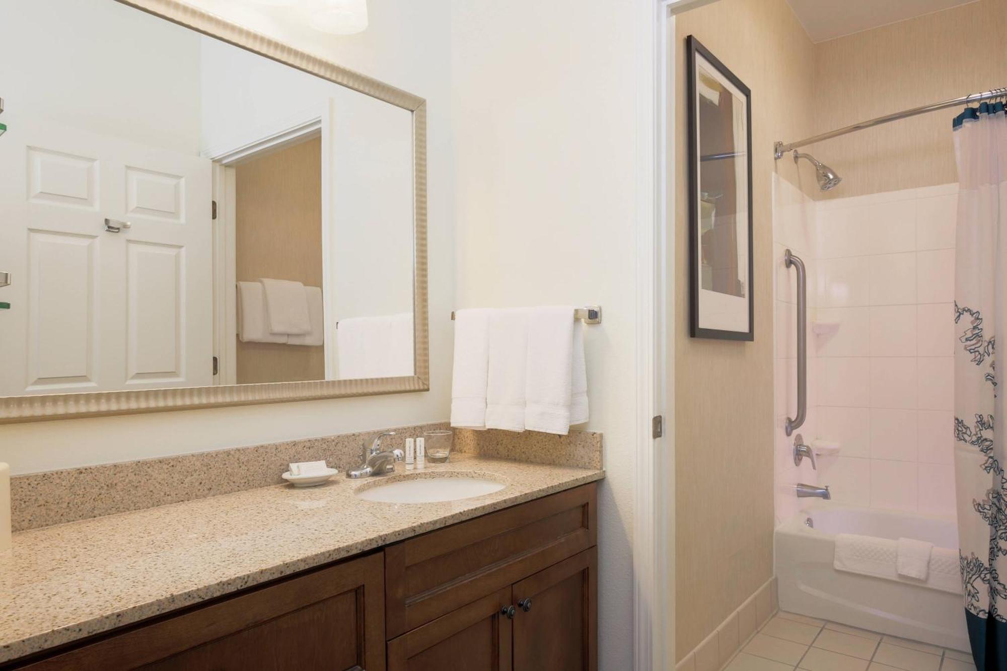 Residence Inn Chico Extérieur photo